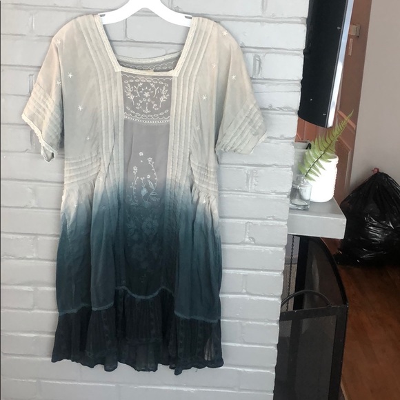 HOLDING HORSES Tops - Anthropologie Tunic